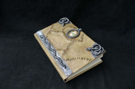 Witchcraft cloth tablet
